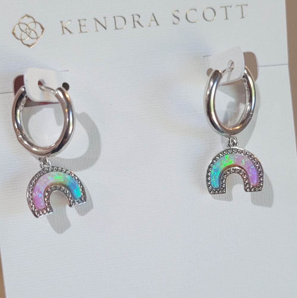 NWT Kendra Scott Rainbow Kyocera Opal Huggie Earrings in Silver Pastel - Picture 4 of 10
